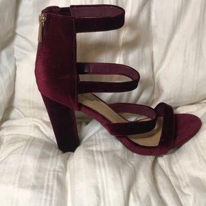 Burgundy Strappy Women’s High Heels